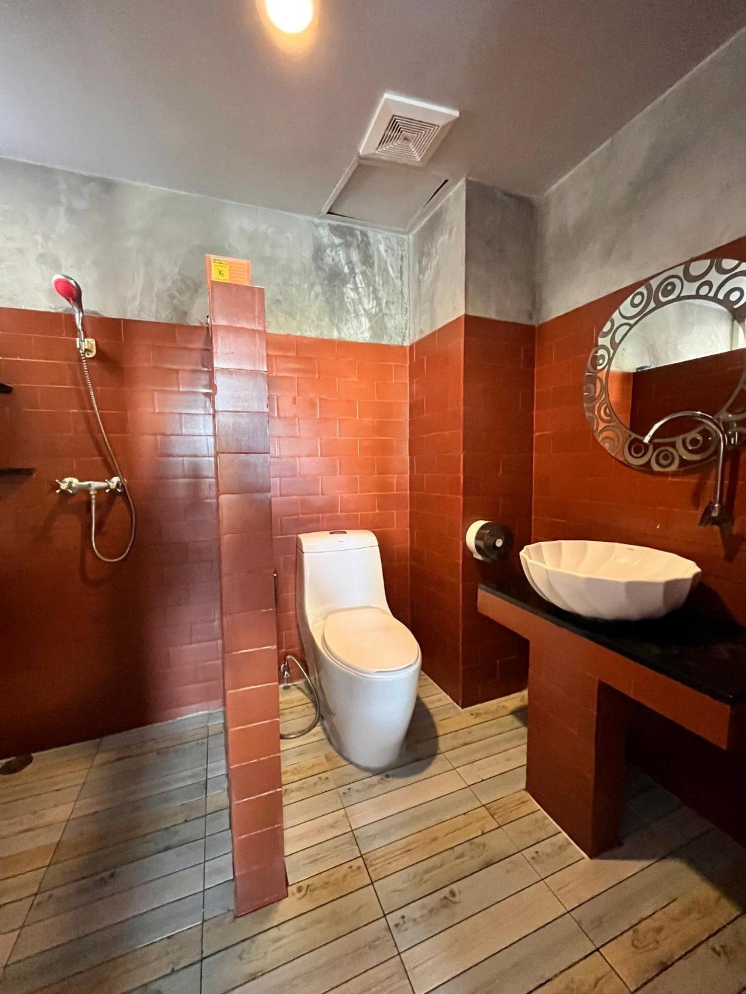 Dozy Lamoon House Hotel Chiang Mai Luaran gambar