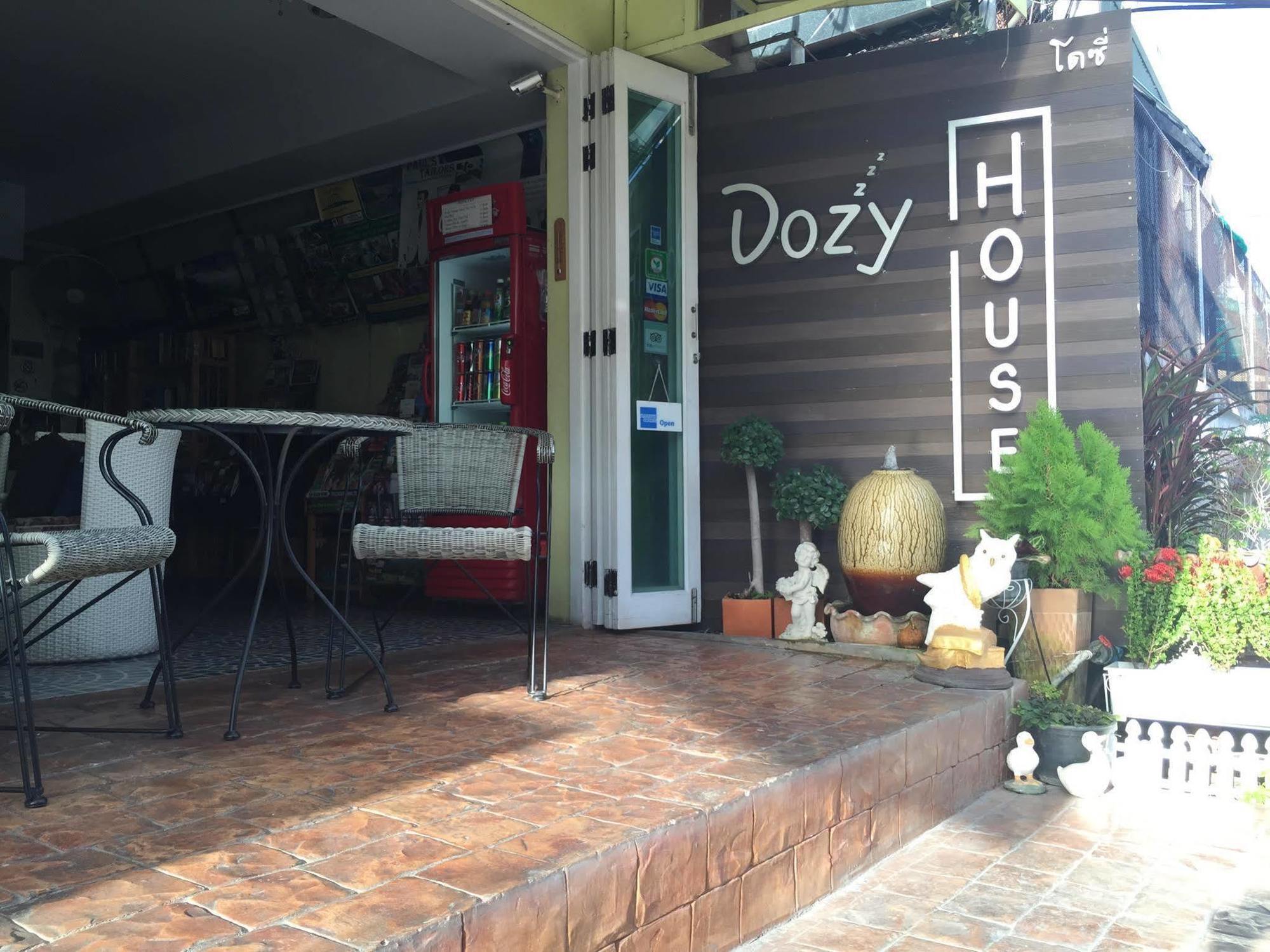 Dozy Lamoon House Hotel Chiang Mai Luaran gambar