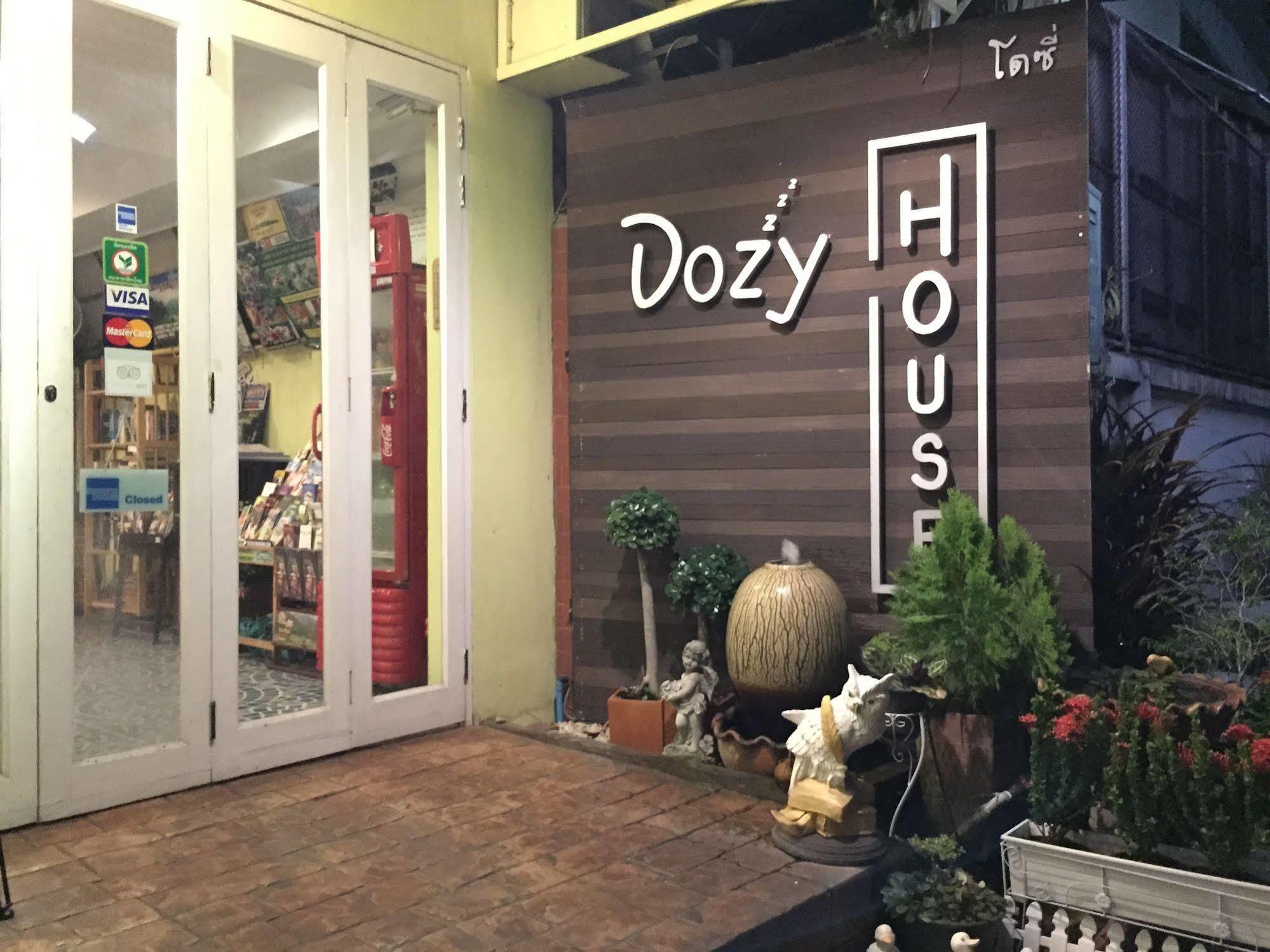 Dozy Lamoon House Hotel Chiang Mai Luaran gambar