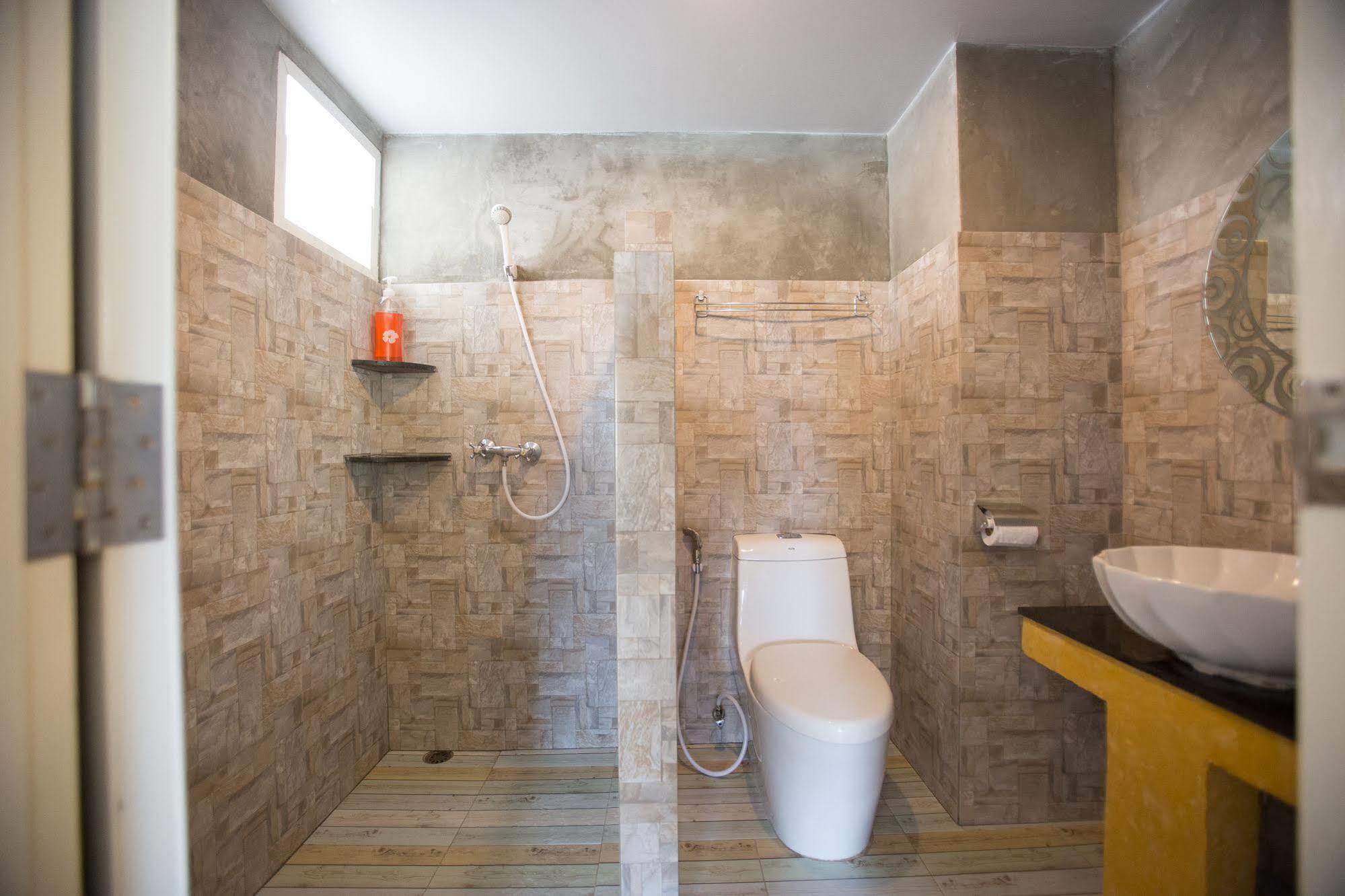 Dozy Lamoon House Hotel Chiang Mai Luaran gambar